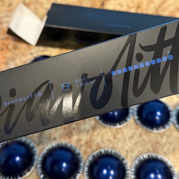 Nespresso Vertuo Espresso Pods - Variety Pack - Picture 2 of 3